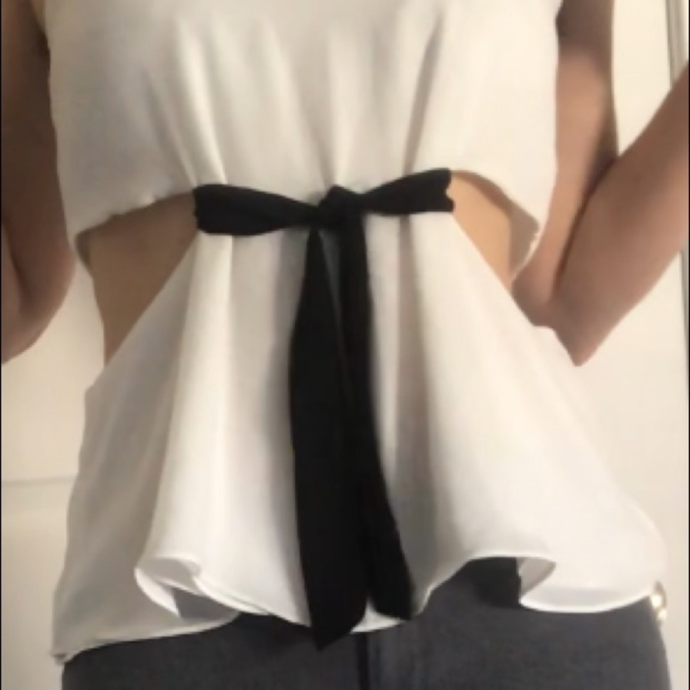 Zara top. Trafaluc Collection.